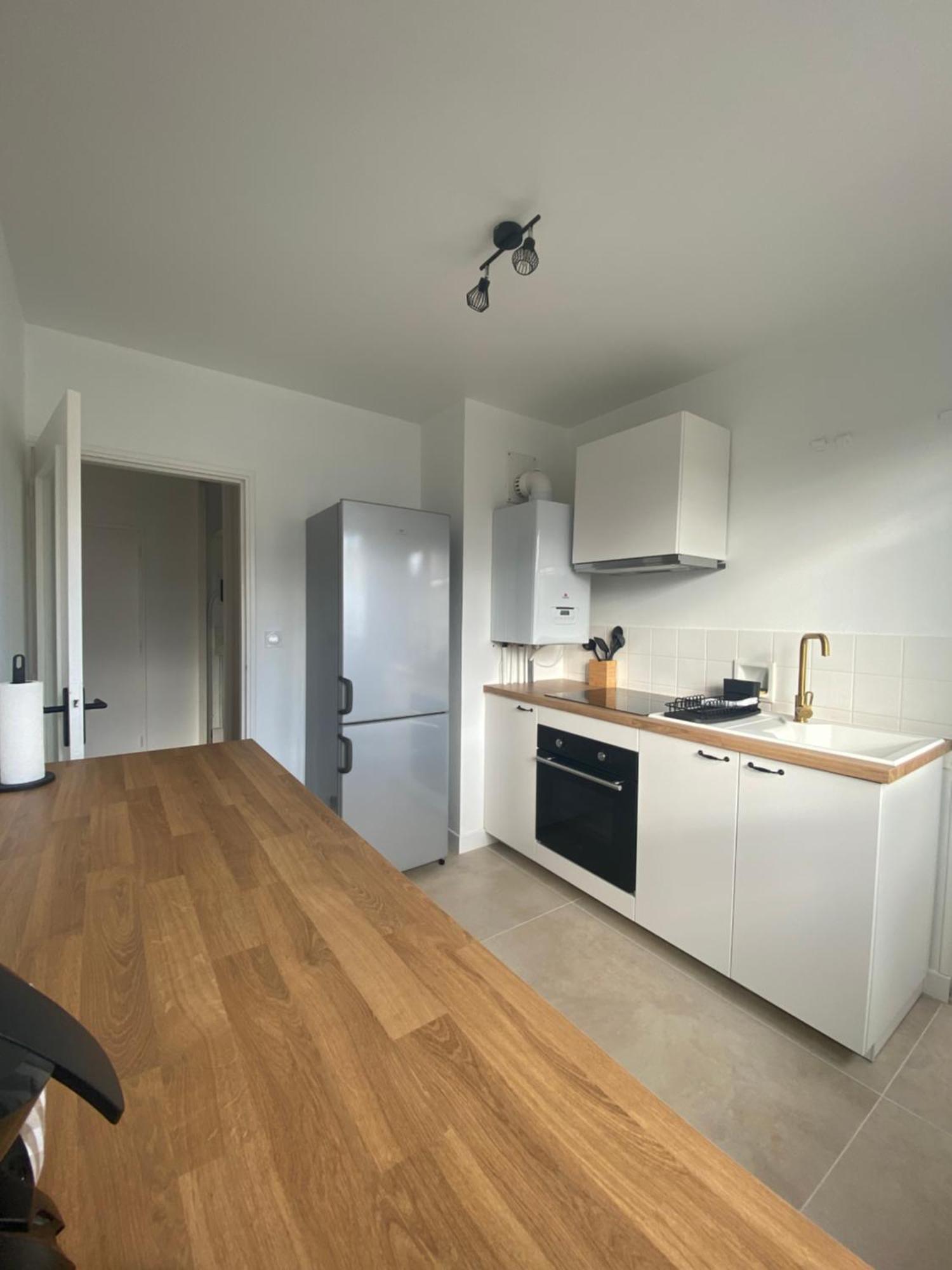 Appartement Spacieux Et Chaleureux - 4Pers - Refait A Neuf - Parking Privatif - Proches Axes, Commerces Et Services - Check In 24-24 Lempdes Exterior foto